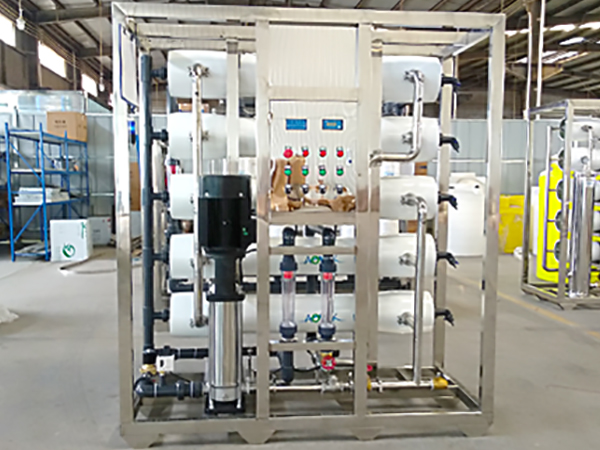 工業反滲透水(shuǐ)處理(lǐ)設備
